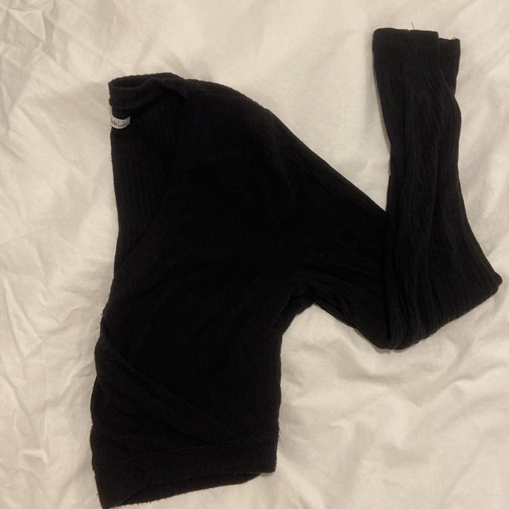 Abercrombie & Fitch long sleeve crop top - Picture 3 of 5